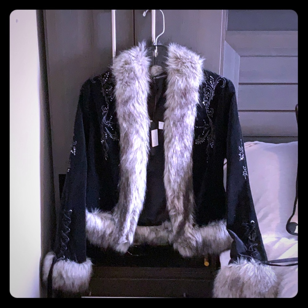 Vintage Cirque Du Soleil velvet &faux fur jacket